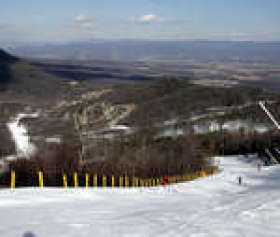 Purchase Massanutten season passes before Nov. 26 to save.