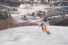 Cruising powder at Sugarbush Resort