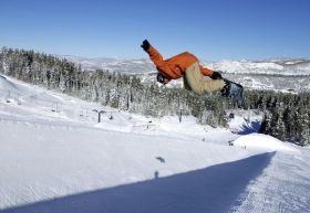 Some Colorado resorts are offering deals to bypass airlines fees.