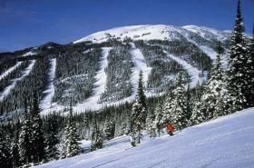 Sun Peaks begins its season by hosting the Austrian National Ski Team.