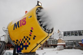 Green snowguns at Schweitzer